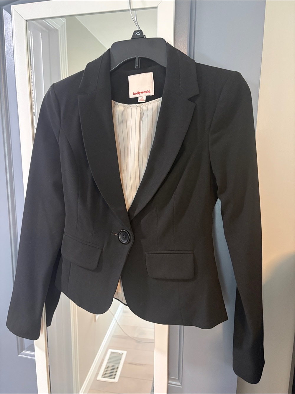 Hollywould Women's Black Tailored Blazer